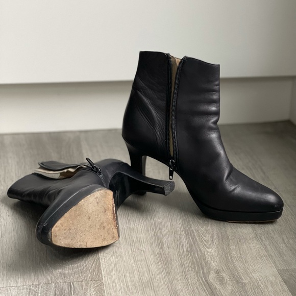 Vero Cuoio Stephane de Raucourt Black Booties - Picture 5 of 5